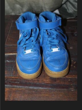 Big Boys Nike Air Force 1 Bright Blue Gum Sole High Top 🌵5.5